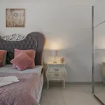 شقة Silk Next To Old Town