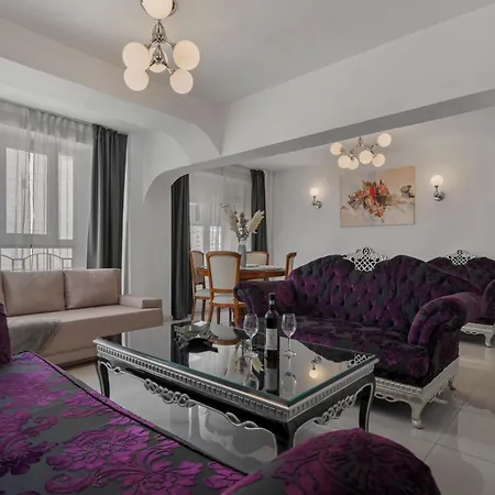 Silk Next To Old Town Bucharest