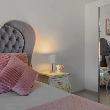 Apartamento Silk Next To Old Town