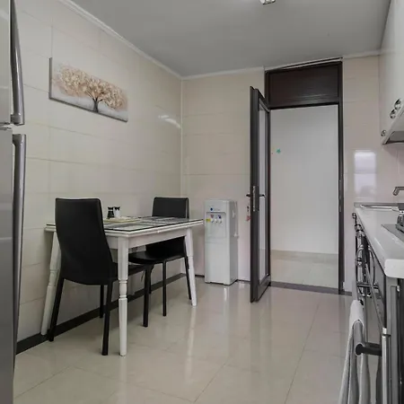 Silk Next To Old Town 公寓