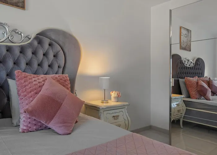 Apartman Silk Next To Old Town